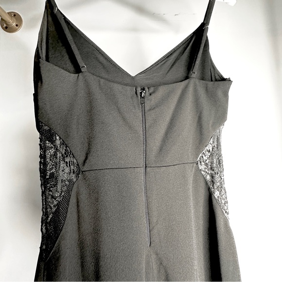 Windsor Mermaid Dress with Lace Panels and Short Train Floor Length - Picture 7 of 10